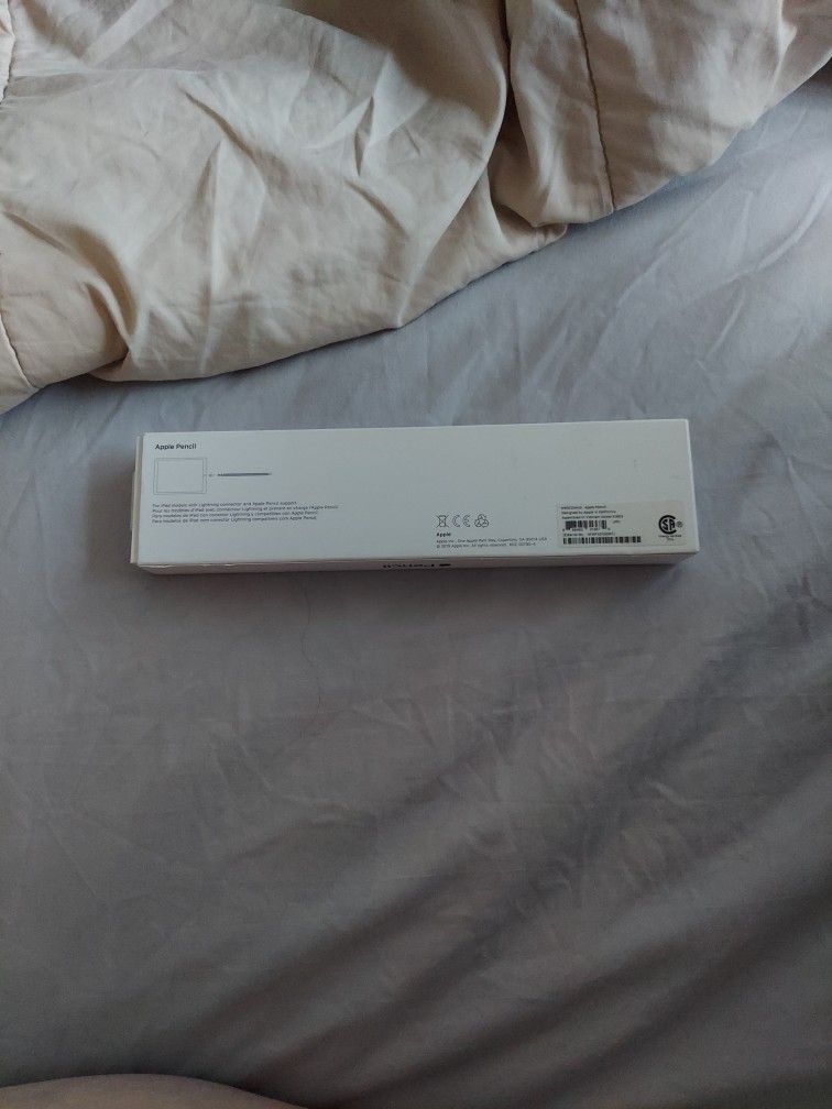 +3
The image shows a box for the Apple Pencil (1st Generation).