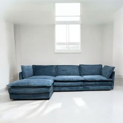 COUCH Sectional