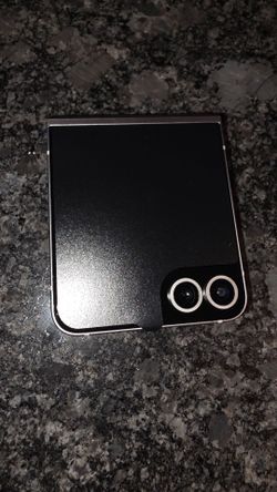 Samsung Flip 6 unlocked