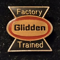 Glidden Factory Trained Pin Pinback vintage Collectible