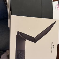 Magic Keyboard for iPad Pro 13‑inch