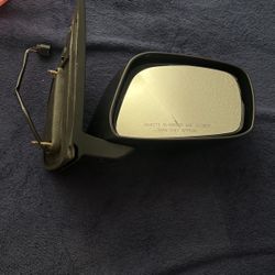 Mirror For 2005 Nissan Pathfinder 