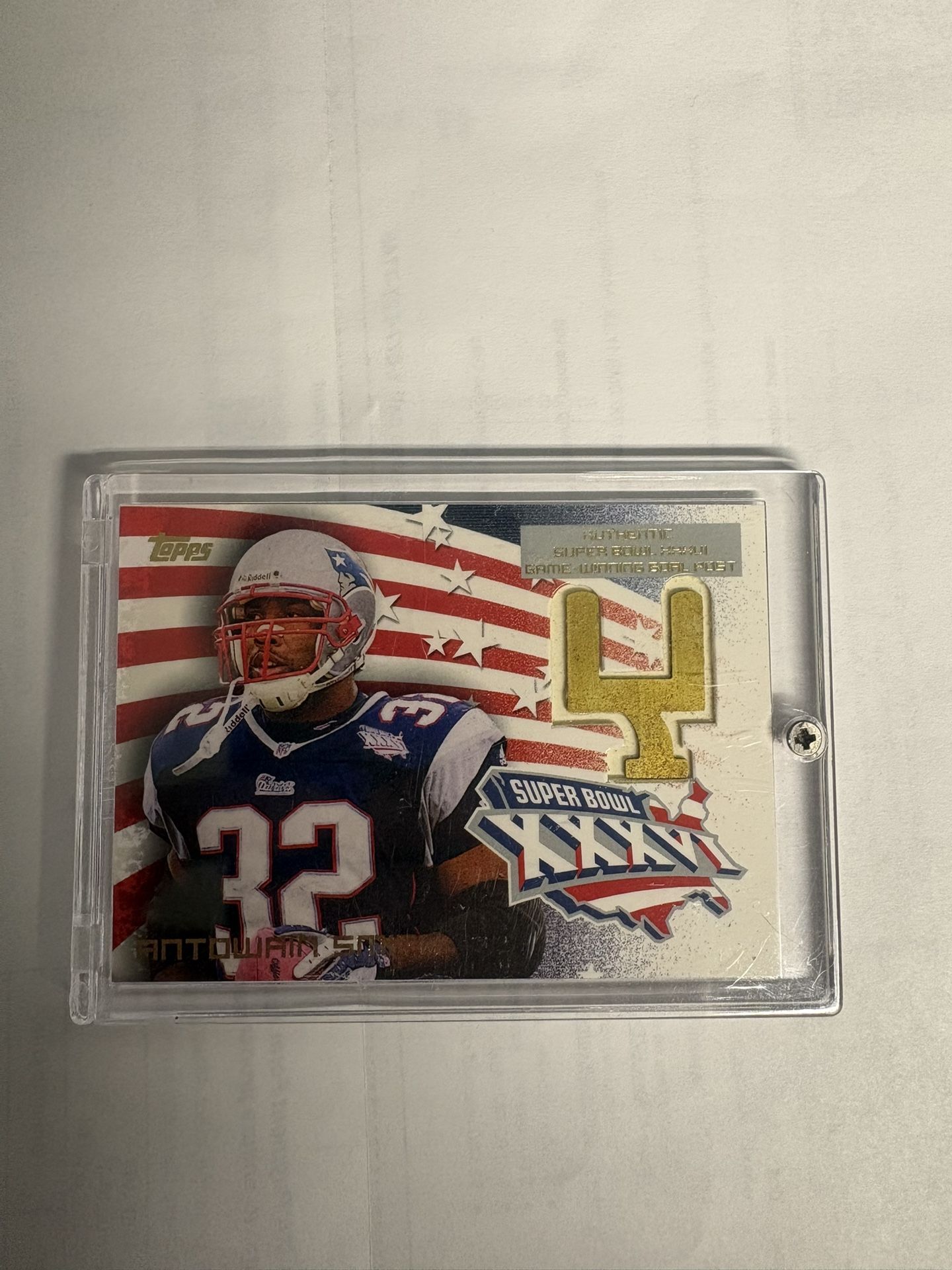 2002 Topps Antowain Smith Super Bowl Goal Post Relic Card