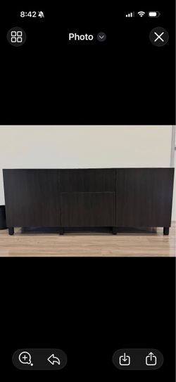 Like new TV stand