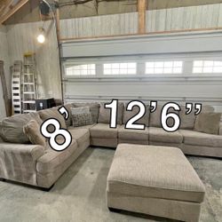 Sectional Couch With Ottoman 
