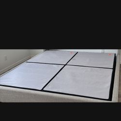 King box spring - Very Good Condition 