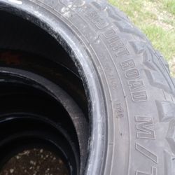 4 RED DIRT ROAD MT TIRES 33X12 50R 20LT