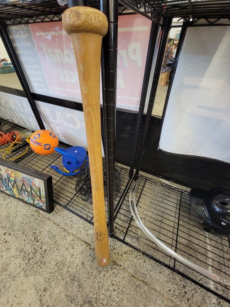 Wood Baseball Bat 33