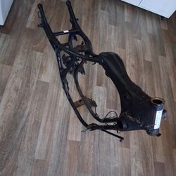 2007 Yamaha V-Star 650 frame with VIN – straight – project build / chopper