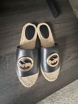 Coach sandals size 7