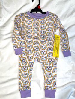 New 2T rainbow pajama