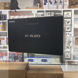 Fujifilm X-S20 Body Only