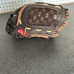 Girls Softball Glove