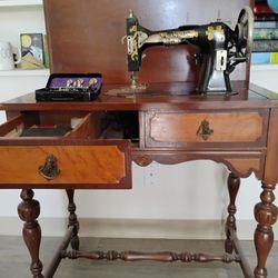 1927  Sewing Machine - Franklin, Sears, Roebuck