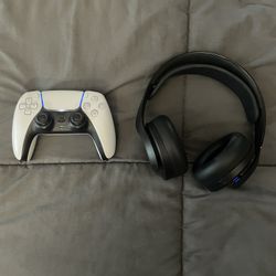 PS5 Controller & PS Pulse Headset