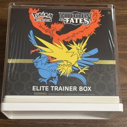 Pokémon Hidden Fates Elite Trainer Box