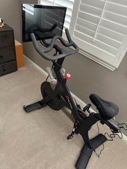 Peloton bike