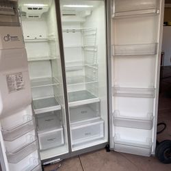 Working Lg Refrigerator