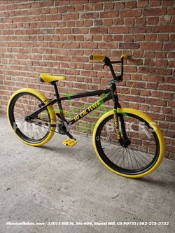 NEW 2026 SE SO CAL SOCAL FLYER 24 BUMBLEBEE BLACK YELLOW KIDS BOYS GIRLS SINGLE SPEED FREESTYLE BIG RIPPER BMX BIKE