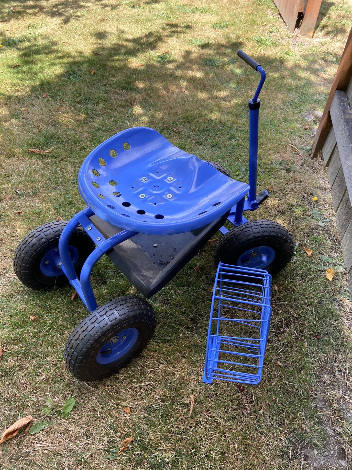 NEW => Tractor seat yard cart