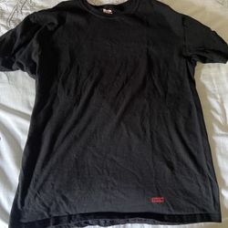 black supreme hanes shirt