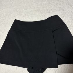 Women Skirt (shorts Under)