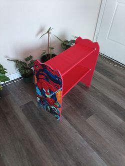 Toy shelf