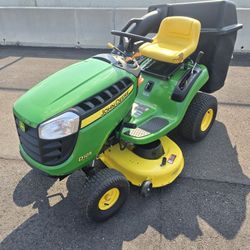 42" John deere D105 lawnmower