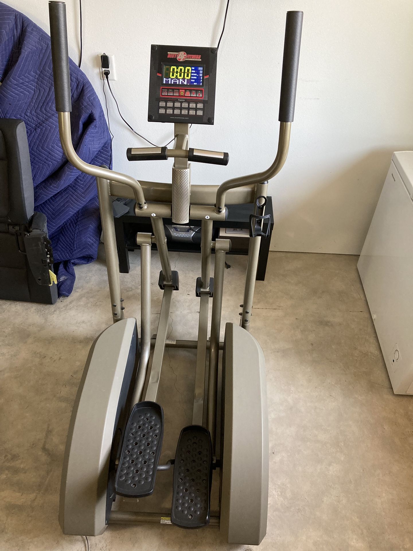Best Fitness E1 Center Drive Elliptical Machine