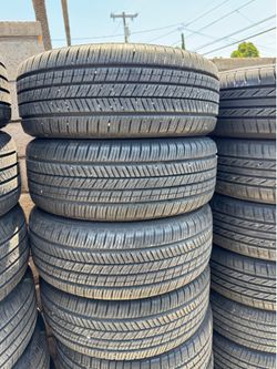 205-55r16 Yokohama tires en excelentes condiciones de vida las 4