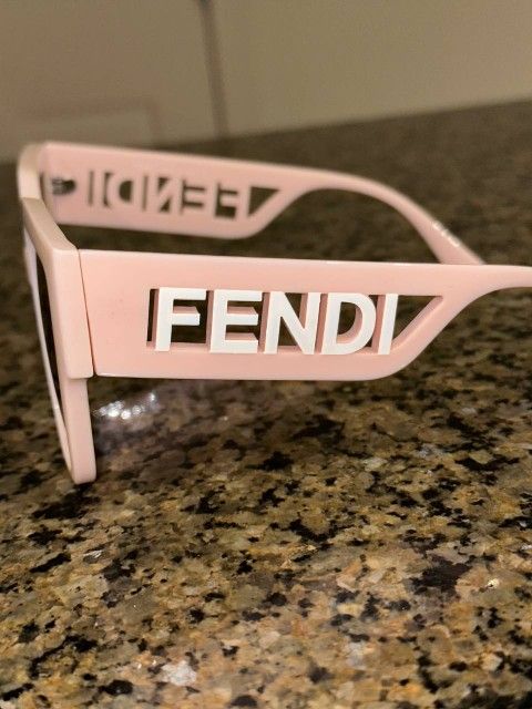 FF Sunglasses New Pink