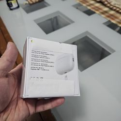 Apple AirPods PRO USB-C Last Generation