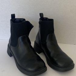Steve Madden Chelsea Boots For Girls