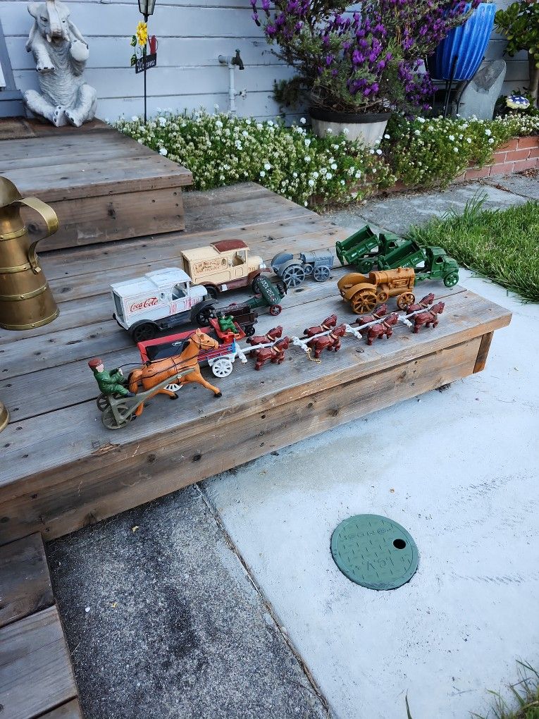 Cast Iron Toys