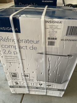 Insignia Compact 2.6 Refrigerator Brand New Sealed In Box