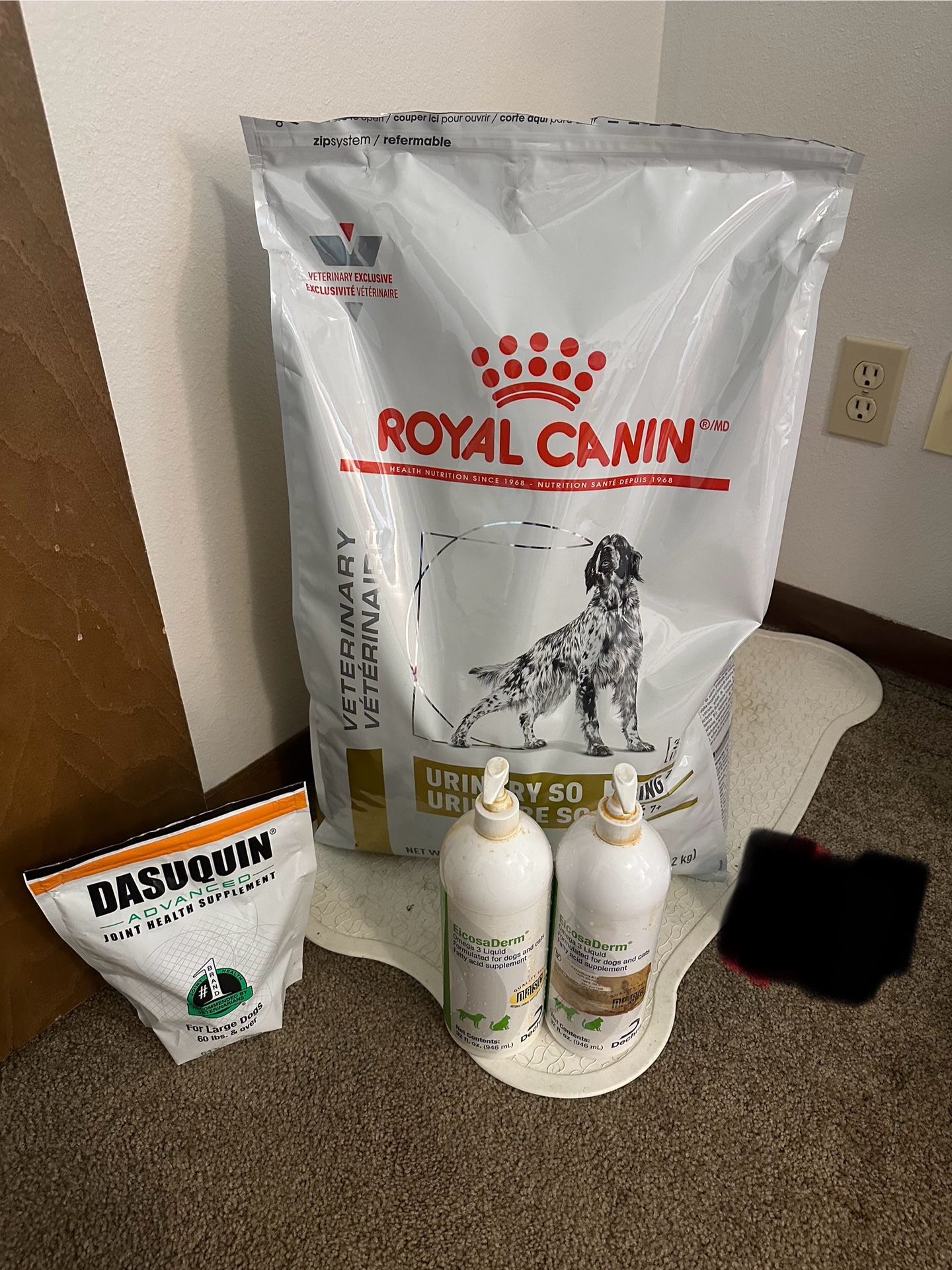 Dog K9 Royal Canin dog food Dasuquin supplement chews Eicosaderm