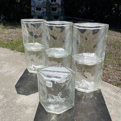 10 Used Glass Block Corner Pieces – Pittsburgh Corning HEDRON 8”