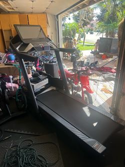 ProForm Pro Treadmill with Touchscreen Display