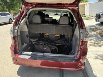 2014 Toyota Sienna