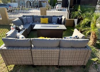 Patio furniture set outdoor new in the box