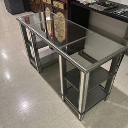Silver / Mirror Desk