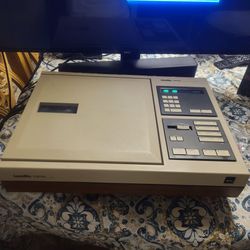 Pioneer laserdisk player VP-1000