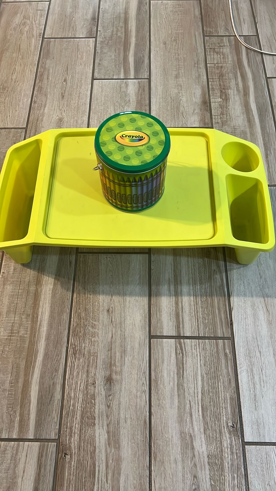 Crayola Crayons Tin Box