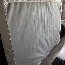 queen mattress