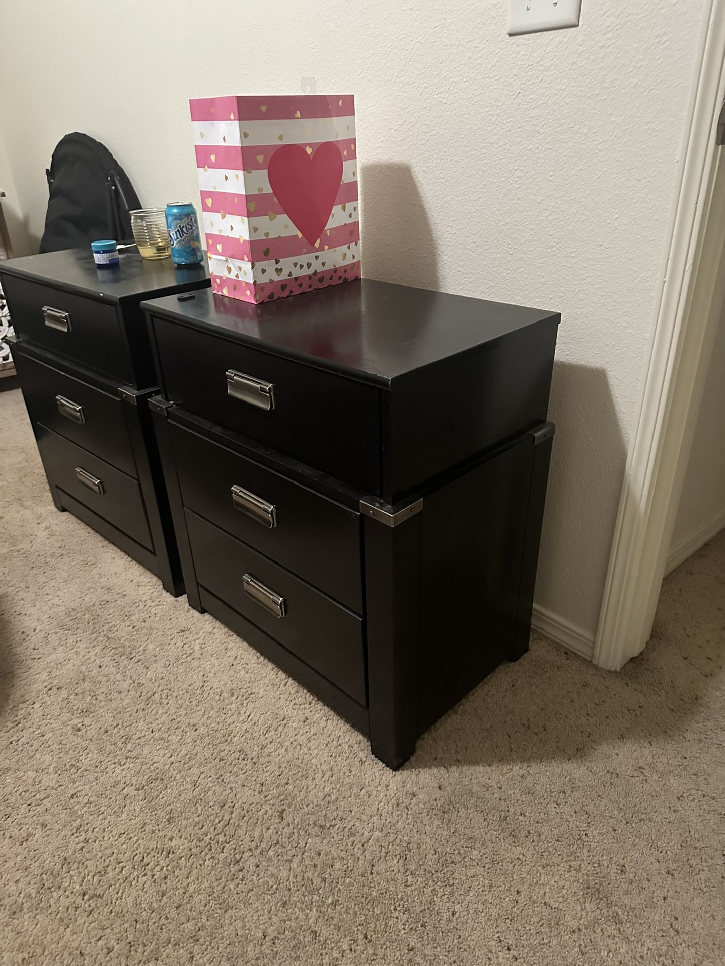 Dresser And 2 Night Stands