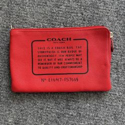 Coach Storypatch corner zip clutch / pouch