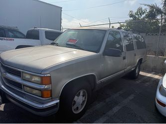 1999 Chevrolet Suburban