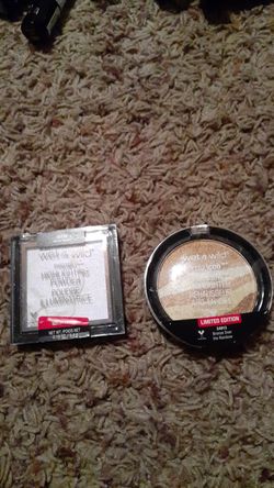 Wet & wild highlighting powder #36219 White Raven Highlighter #34913 Bronze over the Rainbow Glitter Gel & illuminateur #103A Who's that Pearl $2 ea