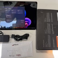 Microsoft Surface Pro 11 OLED 16/512 Snapdragon X Elite