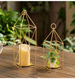 Gold lantern 2pc without candles